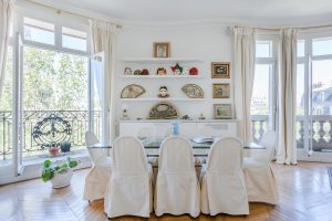 Avenue de la Bourdonnais III