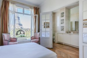 Avenue de la Bourdonnais III