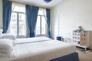 Avenue Paul Doumer III