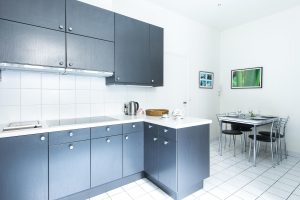 Avenue Paul Doumer III