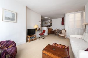 Rue du Grand Prieuré II