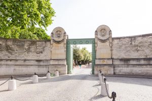 Rue Emile Landrin Townhouse