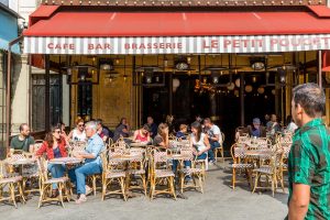 Rue de Saint-Pétersbourg