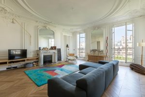 Rue de Saint-Pétersbourg