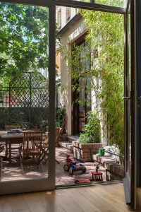 Rue du Faubourg Saint-Denis Townhouse