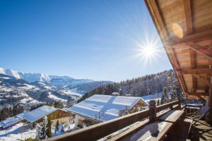 L’OISEAU NOIR 9 PERSONNES