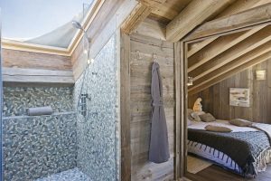 CHEVREUIL 10 PERSONNES