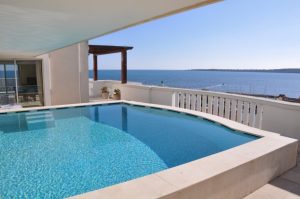 CROISETTE 10 PERSONNES