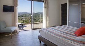 CH_4_0418_logo_(6)_cr