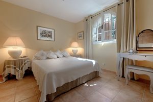 b09ee2d8-1010-42ee-8fad-83ac98fe499b.f10