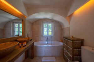 2019-05-15-a9c3da0d69dd16ad4a5442614435512e