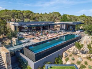 2021-09-15-1b79b0a1369da8839a7c0af22d11690e