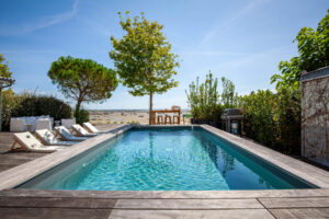 2019-08-19-82076539e5406ac3ffa58b21fa0f6d47