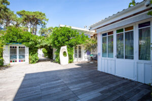 2019-08-19-a5a549768d657c5be8c15f700f18ff75