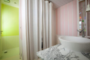 2019-08-19-b912333201e80f3e8f3ea63fad2f7472