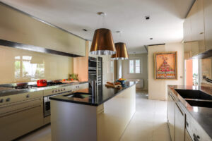 db010771-6be3-4d43-8da3-f11016a0c36e