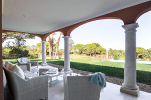 e26b47f8-8847-4f46-a3d1-2157e04f9d9d