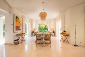 RW8JijhQsmCEa5dVZUGy_95a51529-06