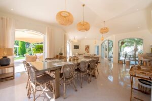 tPLJzZecS0WYT2dLV71q_e1d27593-c8