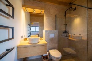 qoiuPPk2TkSexKw4h0jg_8d187b46-95