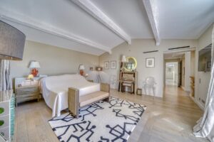 2022-01-17-d9e3a37c4119545d95585