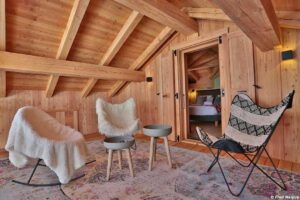 chalet-cosy_serre_chevalier_chalet_melezin_16_chambreest_terrasse