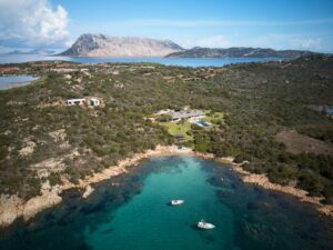 2020-11-03-2cdcc94f0fef25de16360