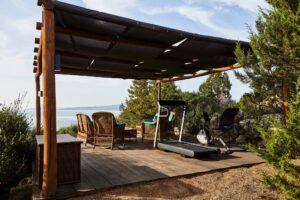 2020-11-03-51d58816bc50ed1e7e1e7