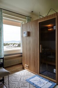 2020-11-03-eb077b4611203110bf799