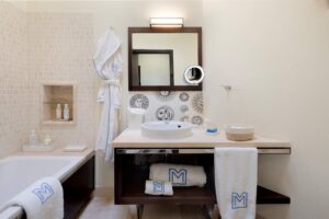 2023-01-11-67fbc1f3e9ae7a8ab3f82